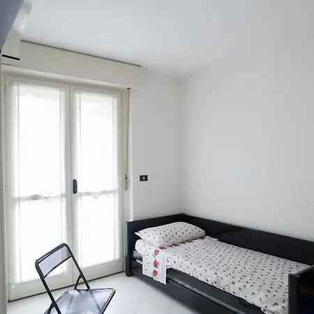 Διαμέρισμα Modern Close To The - - Sarda Γκράντο